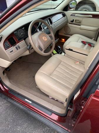 2004 Lincoln Town Car - cars & trucks - by owner - vehicle... for sale in Montgomery, IN – photo 9
