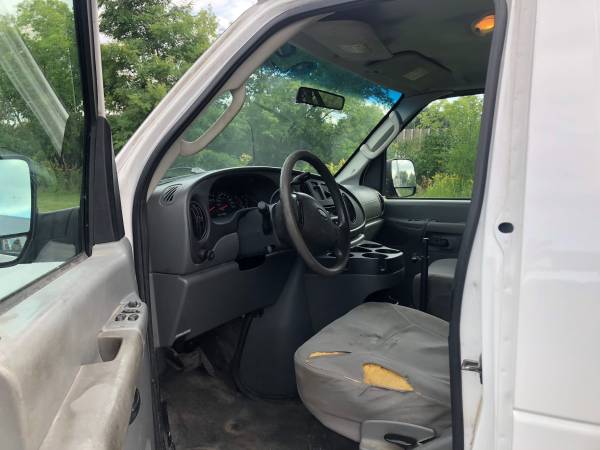 2006 Ford E-250 Econoline Cargo Van! Fleet Maintained! for sale in Saint Paul, MN – photo 12