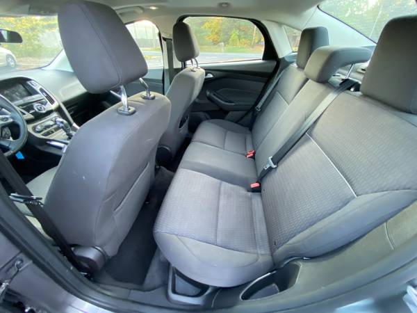 2012 Ford Focus SEL - cars & trucks - by dealer - vehicle automotive... for sale in Ham Lake, MN – photo 9