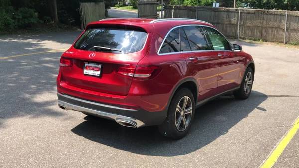 2017 Mercedes-Benz GLC 300 4MATIC for sale in Great Neck, NY – photo 20