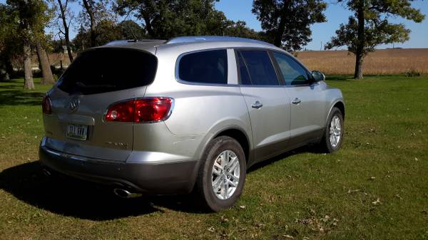2008 Buick enclave cx, leather for sale in Hanlontown, IA – photo 7