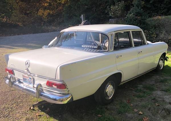 Classic Mercedes Benz 200 for sale in Bellingham, WA – photo 4