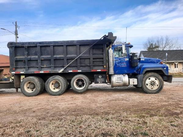 1998 MACK RD-6 Dump Truck Triaxle for sale in Concord, NC