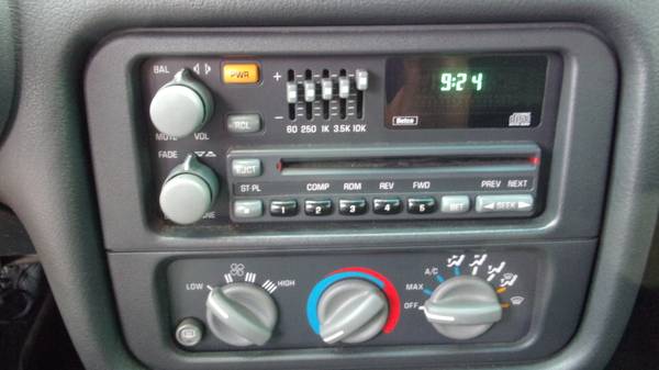 1993 Pontiac Trans Am 6 Speed 40,360 Miles for sale in Mount Pleasant, IA – photo 9