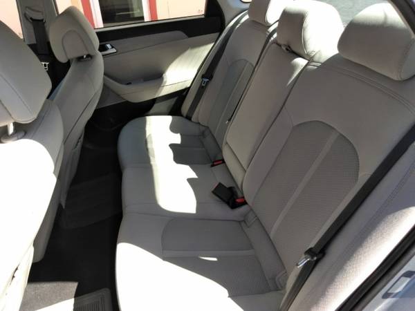 2017 Hyundai Sonata SE 2.4L for sale in El Paso, TX – photo 9