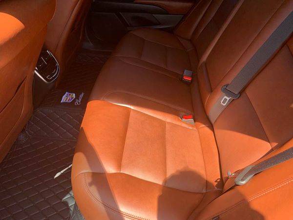 2015 Cadillac XTS Premium AWD Vsport 4dr Sedan 100% CREDIT APPROVAL! for sale in TAMPA, FL – photo 13