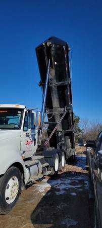 Combination truck & End dump for sale in Arlington, TX – photo 4