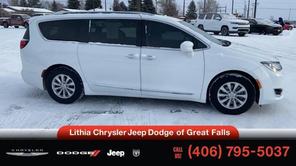 2018 Chrysler Pacifica Touring L FWD - - by dealer for sale in Great Falls, MT – photo 4