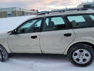 2007 Subaru Outback - cars & trucks - by owner - vehicle automotive... for sale in Anchorage, AK – photo 4