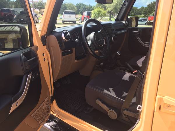 2013 Jeep Wrangler Unlimited Rubicon 6 Speed Manual for sale in Tyler, TX – photo 15