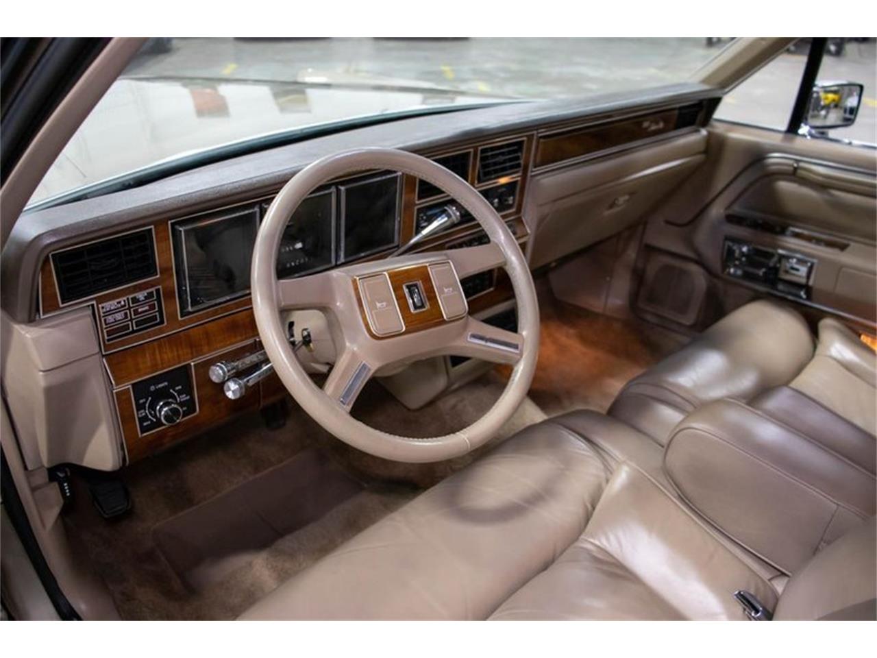 1989 Lincoln Town Car for sale in Kentwood, MI – photo 78