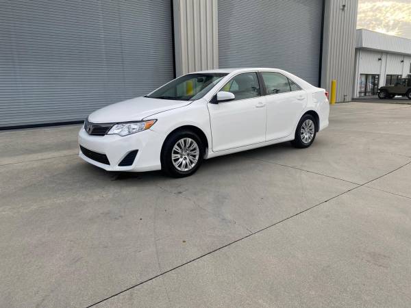 2014 Toyota Camry - cars & trucks - by owner - vehicle automotive sale for sale in Naples, FL – photo 3