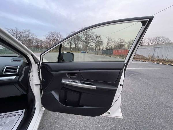 2015 Subaru Impreza Wagon 2 0i wagon Crystal White Pearl - cars & for sale in Jersey City, NJ – photo 18