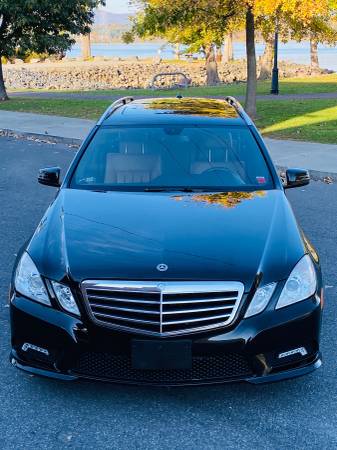 2011 MERCEDES-BENZ E-CLASS E350 4MATIC WAGON (ONE OWNER/CLEAN CARFAX) for sale in West Sand Lake, NY – photo 2