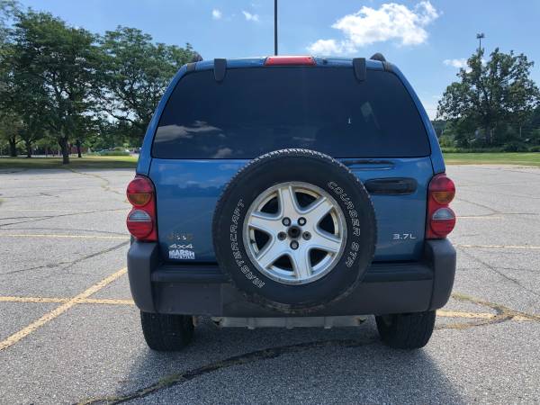 Accident Free! 2003 Jeep Liberty! 4x4! Best Buy! for sale in Ortonville, MI – photo 4