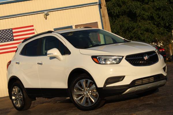 2017 BUICK ENCORE *BLUETOOTH*BACK UP CAM/ONSTAR NAVIGATION*WARRANTY** for sale in Highland, IL – photo 3