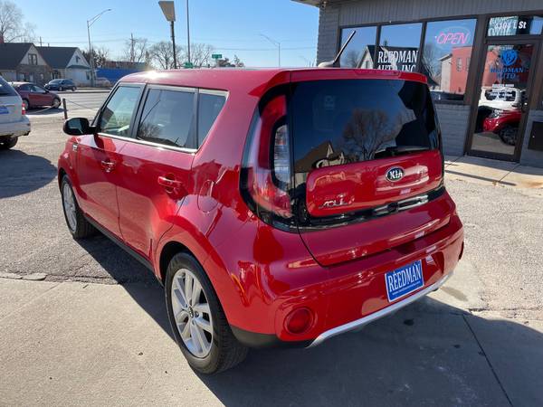 2018 Kia Soul Auto Red 45K Miles Backup Cam CARFAX for sale in Omaha, NE – photo 10