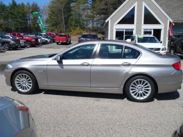 2011 BMW 5-Series 535xi - - by dealer - vehicle for sale in North hampton, NH – photo 2