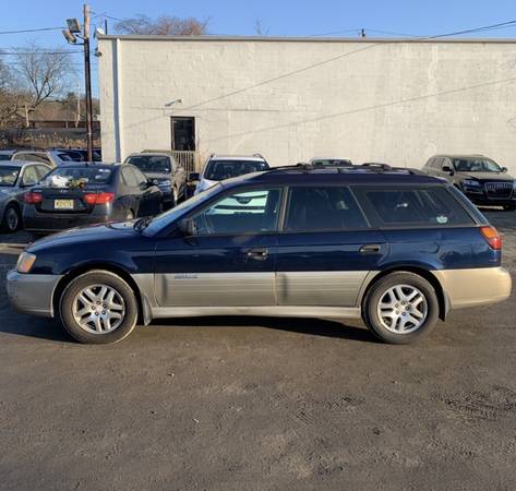 2004 Subaru Outback 4x4 for sale for sale in Hicksville, NY – photo 2