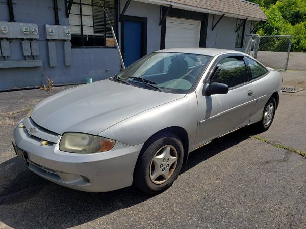 2005 CHEVROLET CAVALIER - - by dealer - vehicle for sale in Columbus, OH