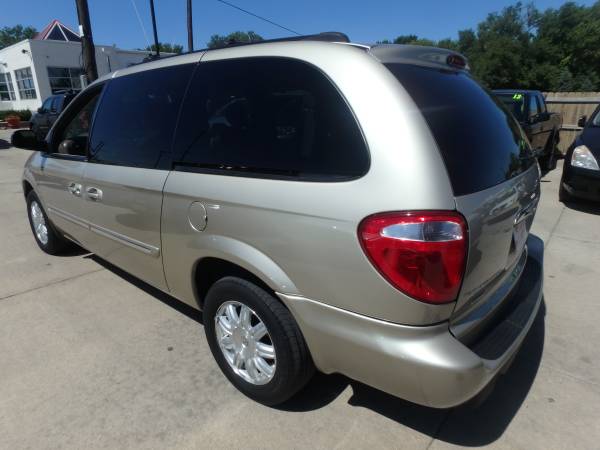2005 Chrysler Town and Country Gold for sale in Des Moines, IA – photo 5