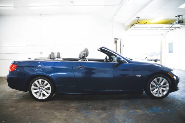 2013 BMW 3 Series 328i CONVERTIBLE/ LOW MILES/GREAT CONDITION! -... for sale in Bellevue, WA – photo 2