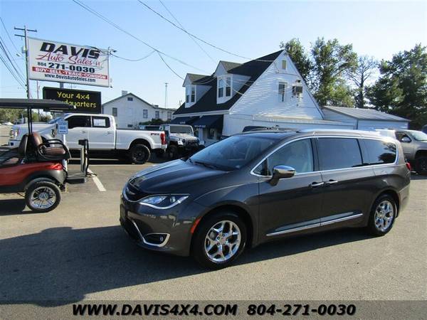 2018 Chrysler Pacifica Limited Four-Door Passenger Loaded Family Mini for sale in Richmond, PA – photo 11