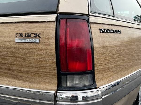 1995 Buick Roadmaster Estate Wagon - - by dealer for sale in Bellingham, WA – photo 18