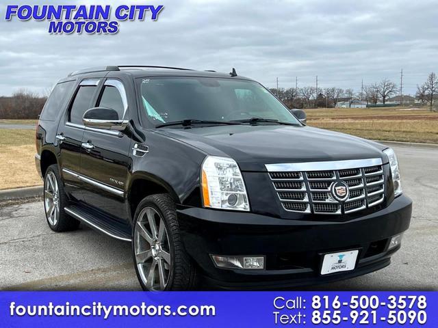 2013 Cadillac Escalade Luxury for sale in Harrisonville, MO