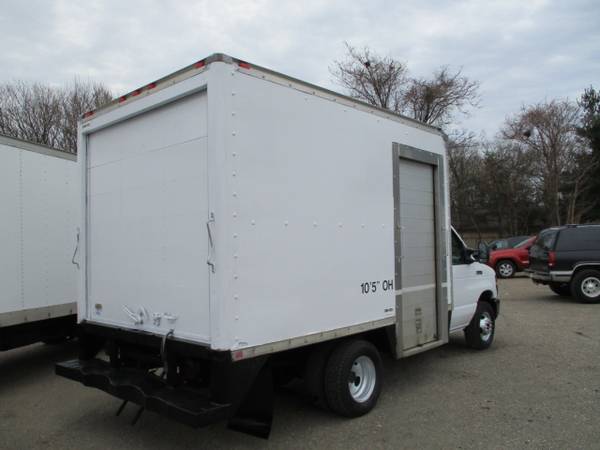 2008 Ford Econoline E-350 BOX TRUCK 12 FOOT W/ SIDE DOOR for sale in south amboy, NJ – photo 3