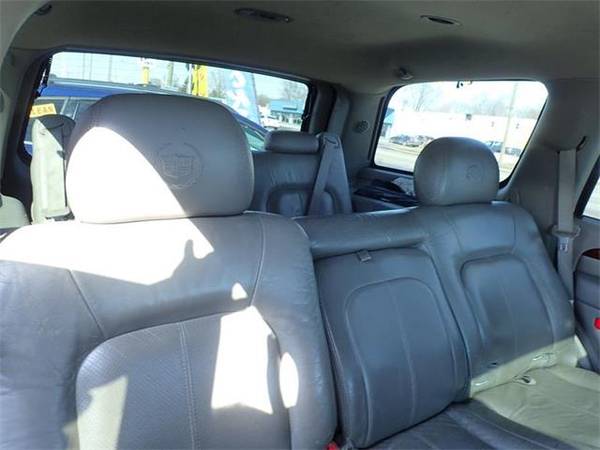 2002 Cadillac Escalade SUV Base AWD 4dr SUV - White for sale in Lansing, MI – photo 3