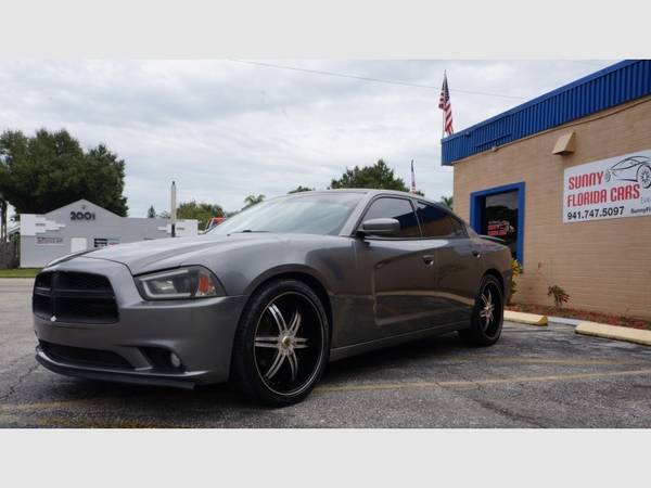 2012 Dodge Charger 4dr Sdn SE RWD - We Finance Everybody!!! for sale in Bradenton, FL – photo 3
