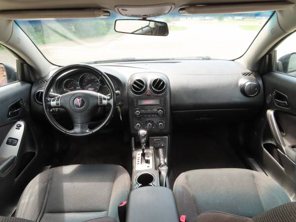2007 Pontiac G6 GT coupe - 28 MPG/hwy, sunroof, smooth ride, ON SALE... for sale in Farmington, MN – photo 11