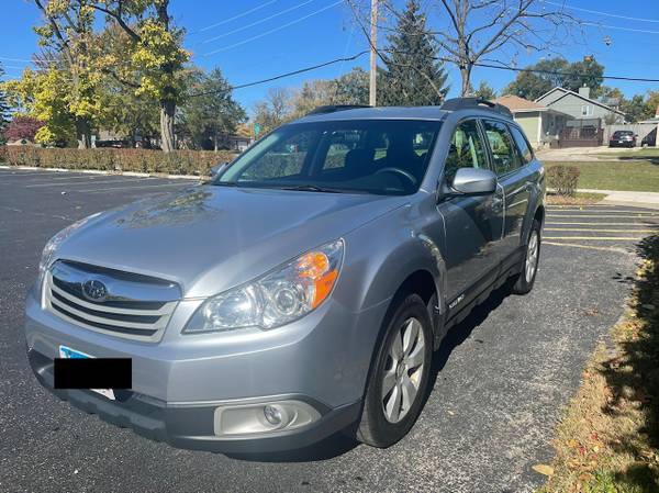 2012 Subaru Outback 2 5i AWD for sale in Westmont, IL – photo 3