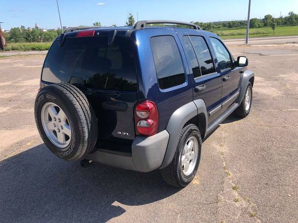 2007 Jeep Liberty 4X4 *99K Low-Miles!* for sale in Lincoln, NE – photo 8