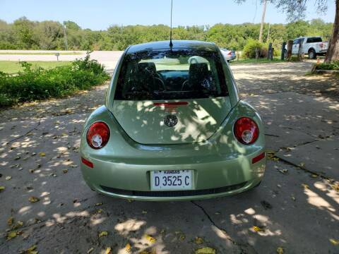 2007 Volkswagen New Beetle 2.5 PZEV 2dr Coupe (2.5L I5 6A) 107509 Mile for sale in Augusta, KS – photo 4