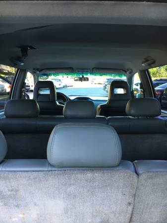 Honda Pilot leather back up camera 3 rd row - - by for sale in Yonkers, NY – photo 13