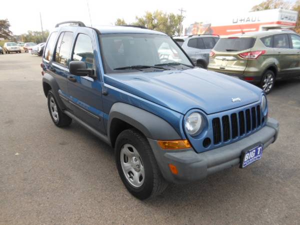 2006 Jeep Liberty Sport 4X4..Clean Carfax..Runs Great!! for sale in Loveland, CO – photo 3