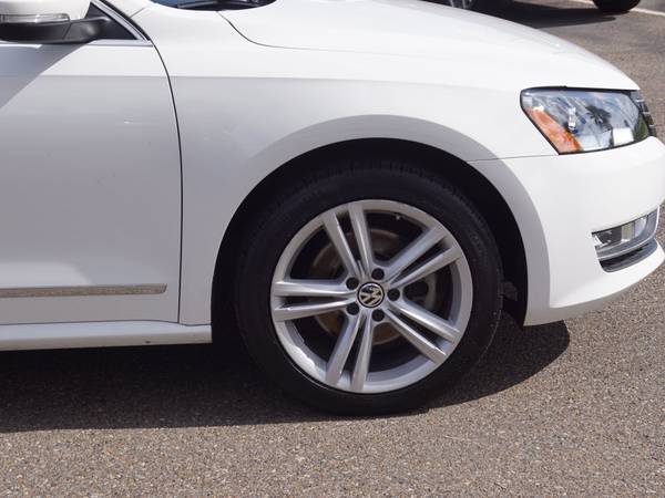 2015 Volkswagen Passat 1.8T SEL Premium for sale in Pharr, TX – photo 10