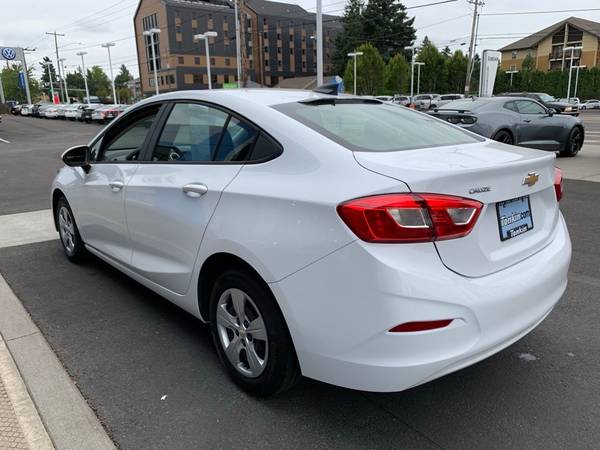2018 Chevrolet Cruze LS Sedan Chevy for sale in Portland, OR – photo 14