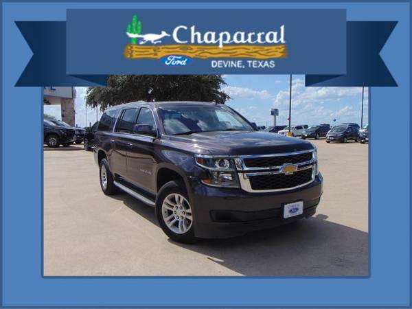 2015 Chevrolet Suburban Ls (Mileage: 28,849) for sale in Devine, TX – photo 2