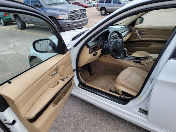 2011 BMW 328I - - by dealer - vehicle automotive sale for sale in Wichita, KS – photo 2