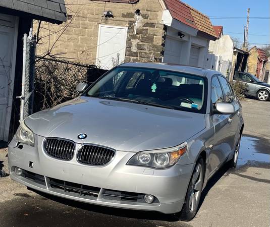 BMW 525xi Price Negotiable - cars & trucks - by owner - vehicle... for sale in Jamaica, NY – photo 2
