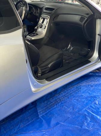 Hyundai Genesis Safe! Reliable! Solid! WOW - - by for sale in Arlington, TX – photo 12