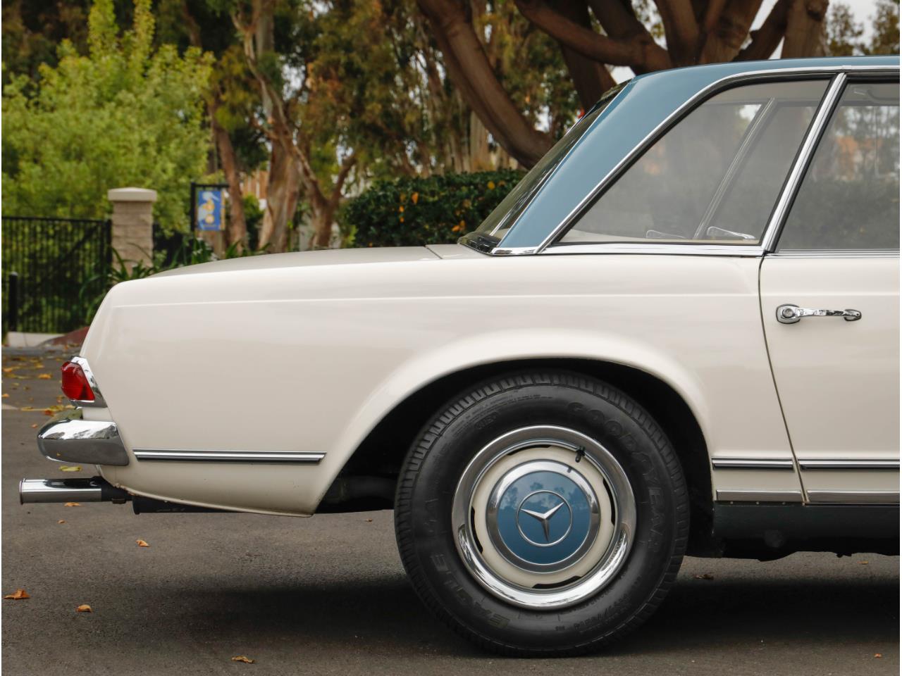 1966 Mercedes-Benz 230SL for sale in Marina Del Rey, CA – photo 8
