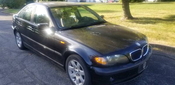 2004 BMW 325i... Auto... roof... Good tires..runs good for sale in Indianapolis, IN – photo 3