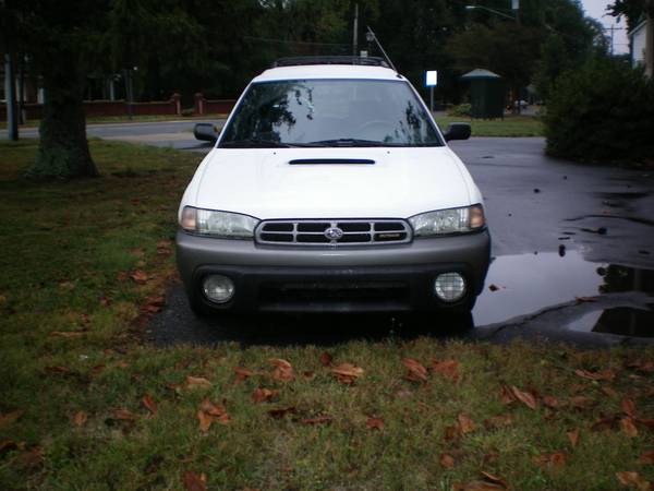 1998 Subaru Outback 1 Owner for sale in Conover, NC – photo 5