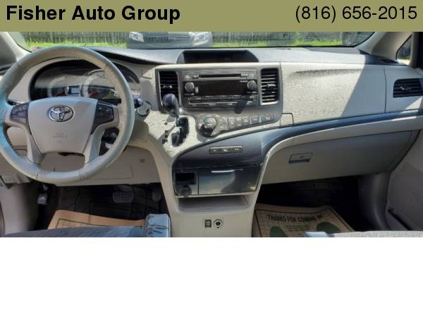 2011 Toyota Sienna Sport Edition 5dr 8-Pass Van 3.5L V6 FWD for sale in Savannah, MO – photo 17