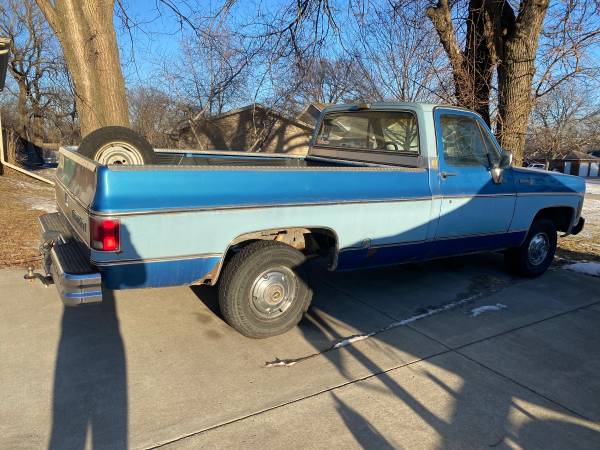 Chevy 1976 C10 Longbed Camper Special for sale in Johnston, IA – photo 3