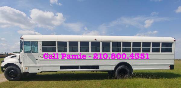2009 International School Bus - DIESEL - AC DT466 for sale in San Antonio, OK